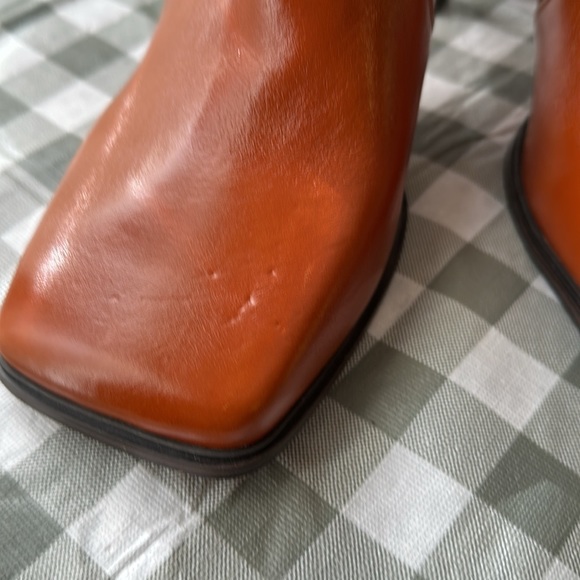 ASOS Design Brown Boots size 9 - Picture 2 of 3